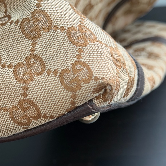 Gucci Vintage Brown Monogram Canvas Shoulder Bag and Dust Bag - Picture 14 of 16